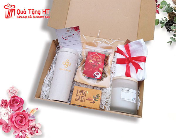 Bình giữ nhiệt làm quà tặng nhân viên nữ thiết thực