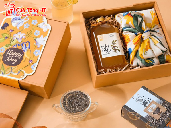 Quà tặng nhân viên văn phòng vào dịp Tết Nguyên Đán