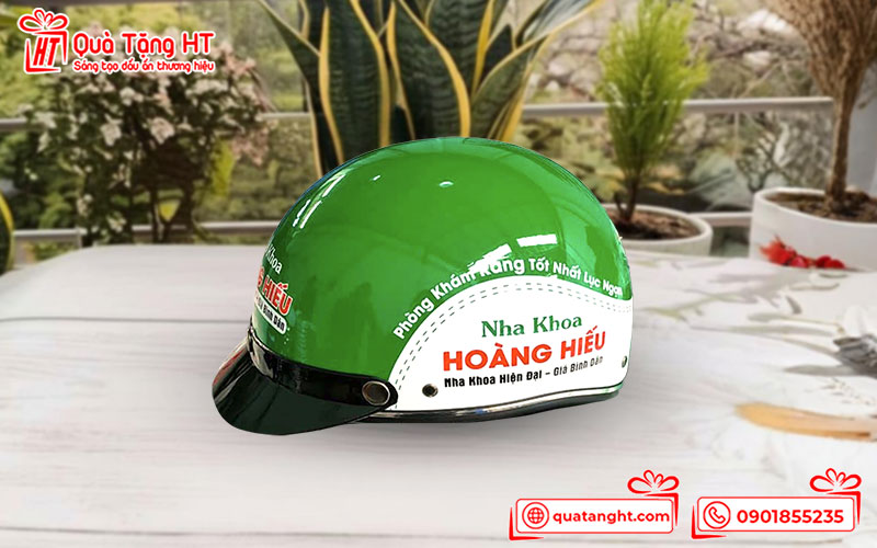 Nón bảo hiểm in thông tin phòng khám nha khoa Hoàng Hiếu