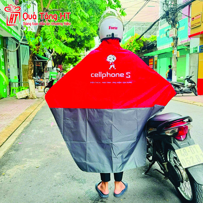 Áo mưa cánh dơi chữ A