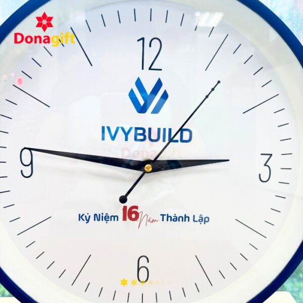 dong ho treo tuong ivy build 2