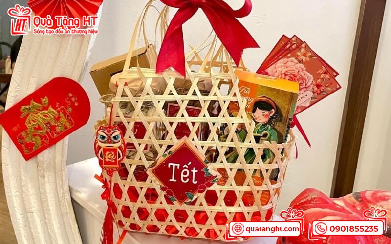 Giỏ quà Tết 100K đặc sản quê hương
