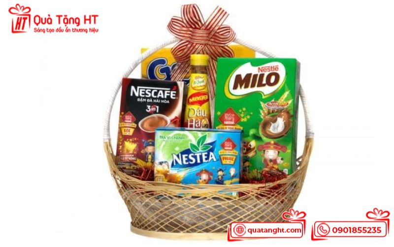 Giỏ quà Tết 100K kết hợp bánh, trà