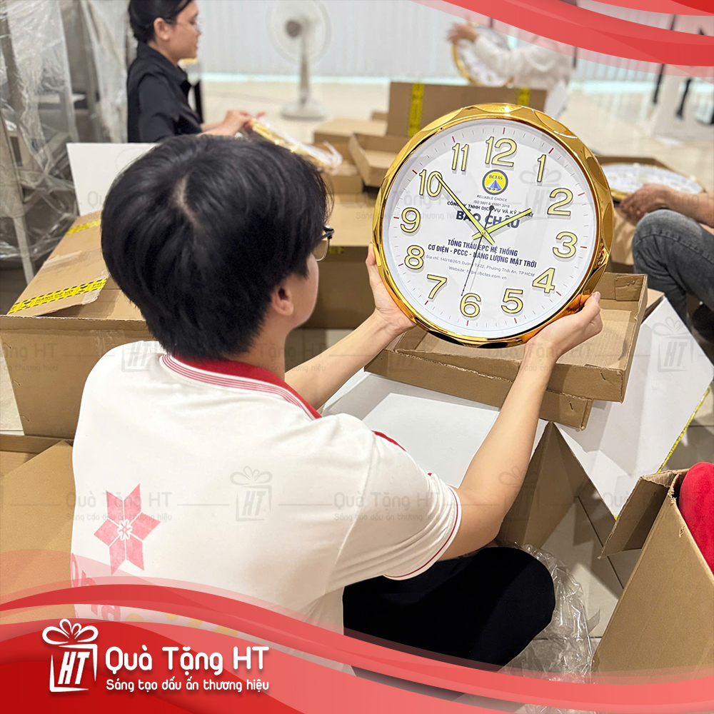 Tiến độ làm mẫu – Duyệt mẫu rõ ràng trước khi sản xuất