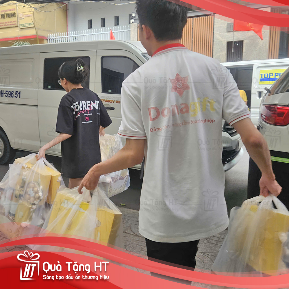 Tiến độ làm mẫu – Duyệt mẫu trước khi sản xuất hàng loạt